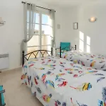 3 Bedroom Cozy In Aigues-Mortes