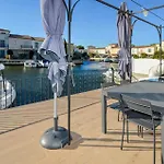 Holiday home 3 Bedroom Cozy In *