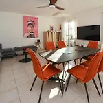 3 Bedroom Cozy Home In Aigues-Mortes * Aigues-Mortes